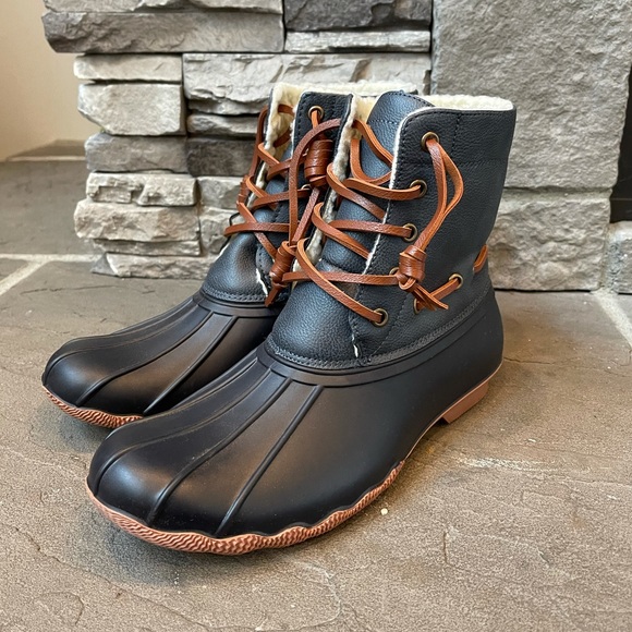 Seven7 Hollis Duck Boot Women’s Navy Blue Size 8 - Picture 3 of 8